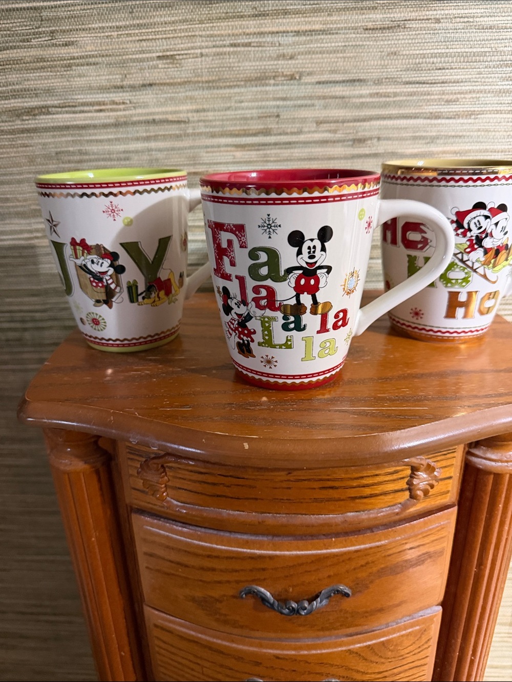 Set of 3 Christmas Disney mugs